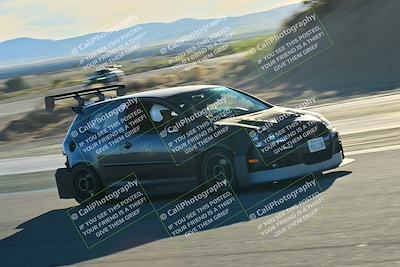 media/Dec-13-2025-Extreme Speed (Sat) [[d129ecb0b9]]/Beginner/Session 3 (Turn 5)/